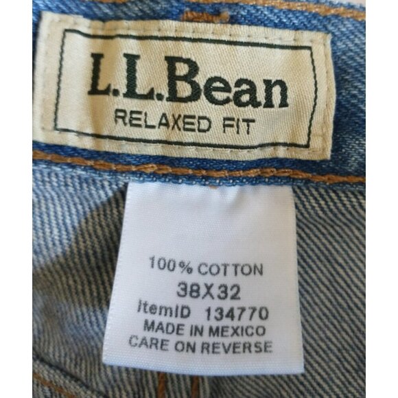 LL Bean Men's Jeans Relaxed Fit Straight Leg Faded Denim Cotton - 38 x 32  NWT - Picture 9 of 9